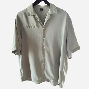 SHEIN Light Green Casual Button Down Shirt